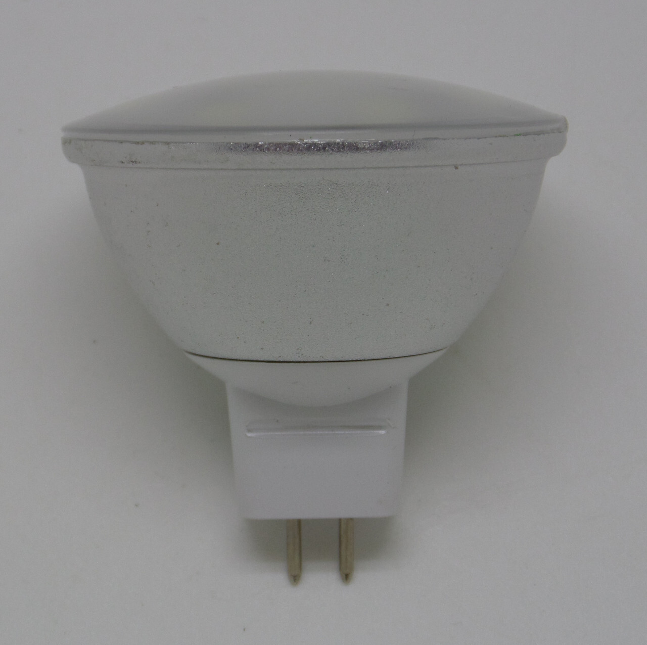 Светодиодная лампа jcdr. Лампа светодиодная x-Flash 48311, gu5.3, mr16, 6вт. Уютель лампочка led JCDR 2,5 COB 200 LM. Volpe led-JCDR-7w. Лампа светодиодная форма Mr (JCDR).