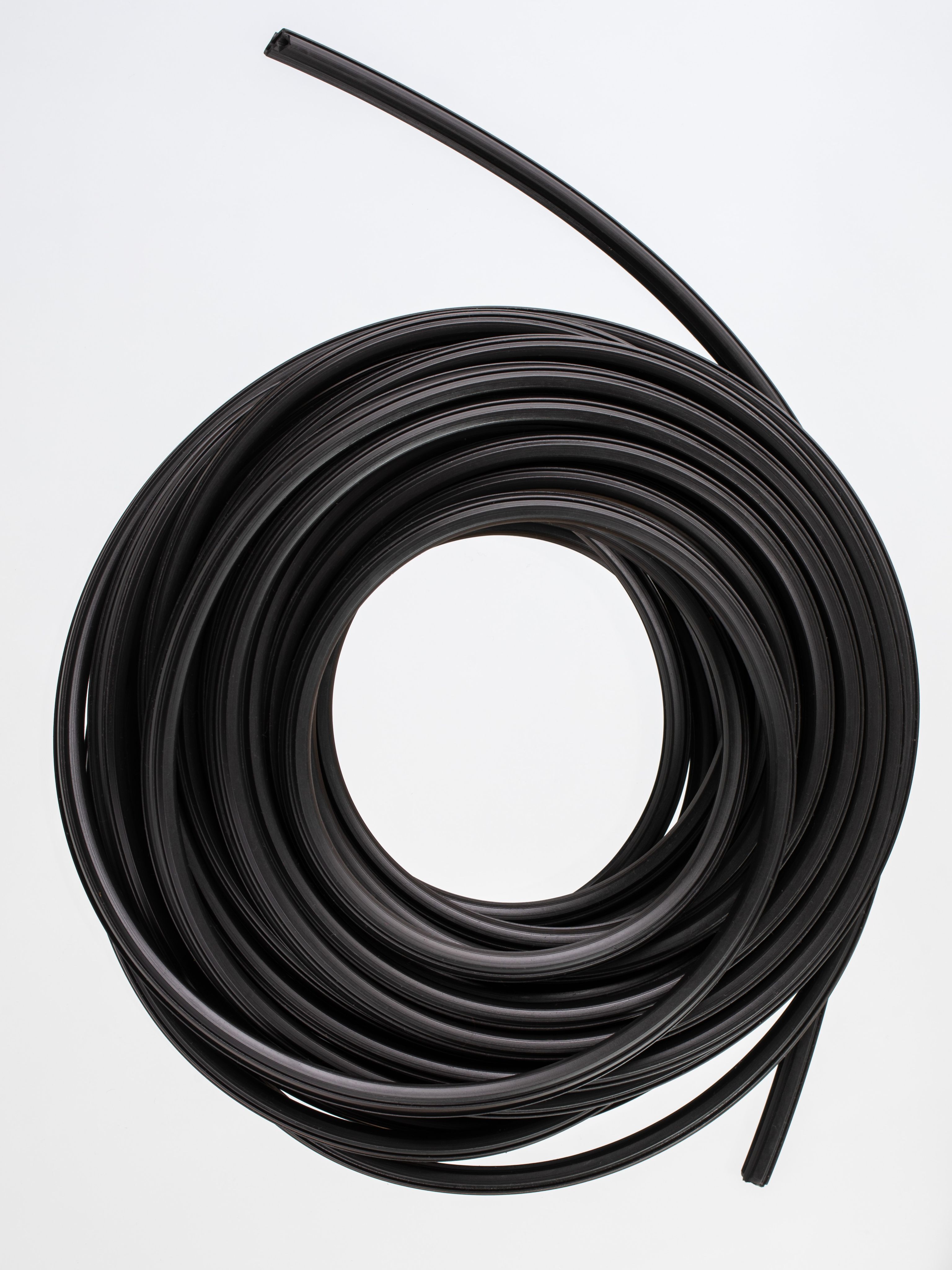 Уплотнитель леруа мерлен. Универсальный уплотнитель окон. Уплотнитель д/пластик. Окон. Универсальный уплотнитель окон.