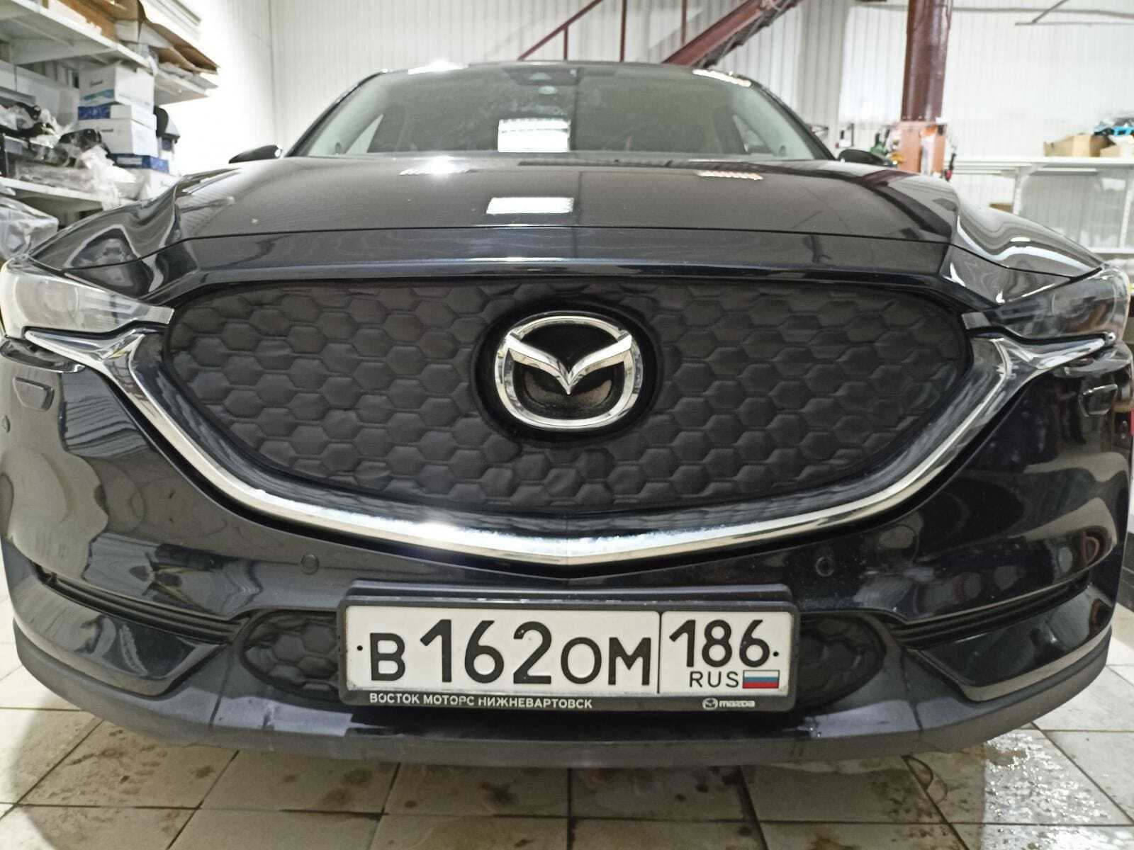 Утеплитель радиатора и бампера для Mazda CX-5 (2017-2023) Мазда