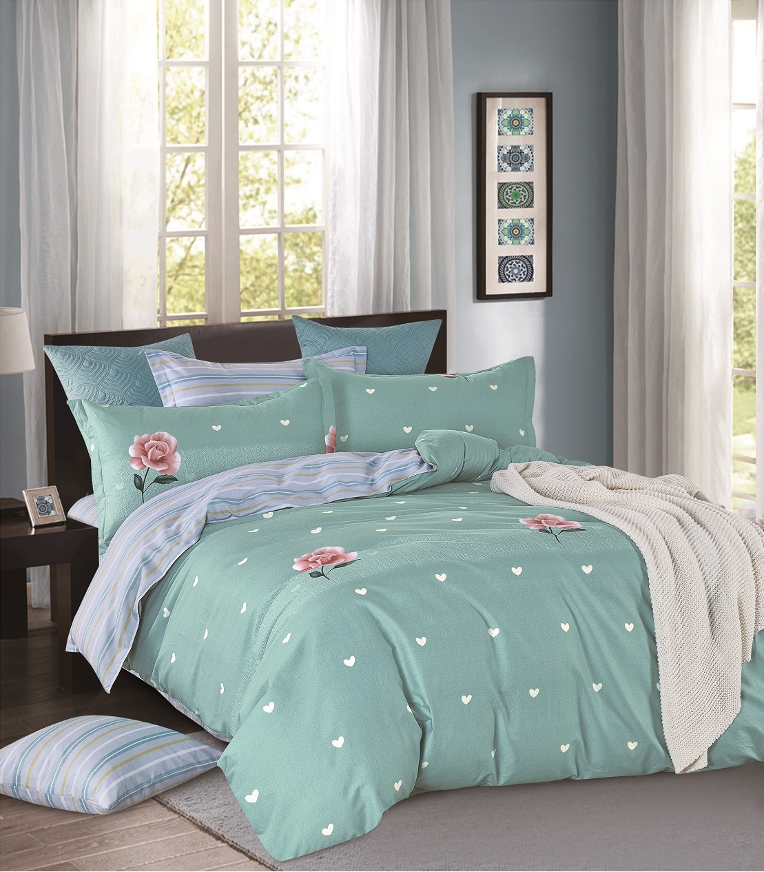 Постельный набор семейный размер. Размер постельного белья евро 2-х спального. Слоган для магазина нижнего белья. Презентация постельного белья. Реклама постельного белья.