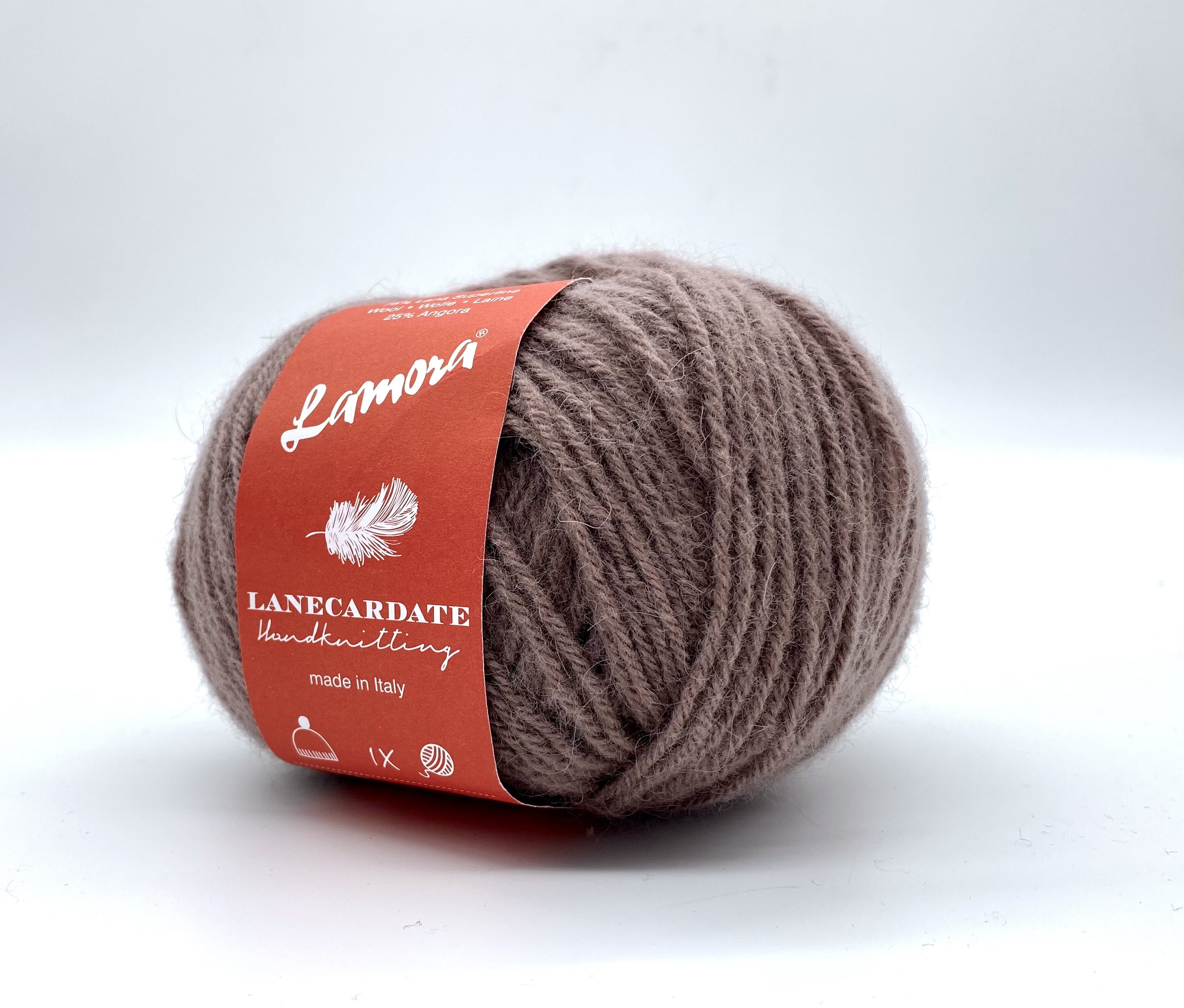 Lamora soft porn