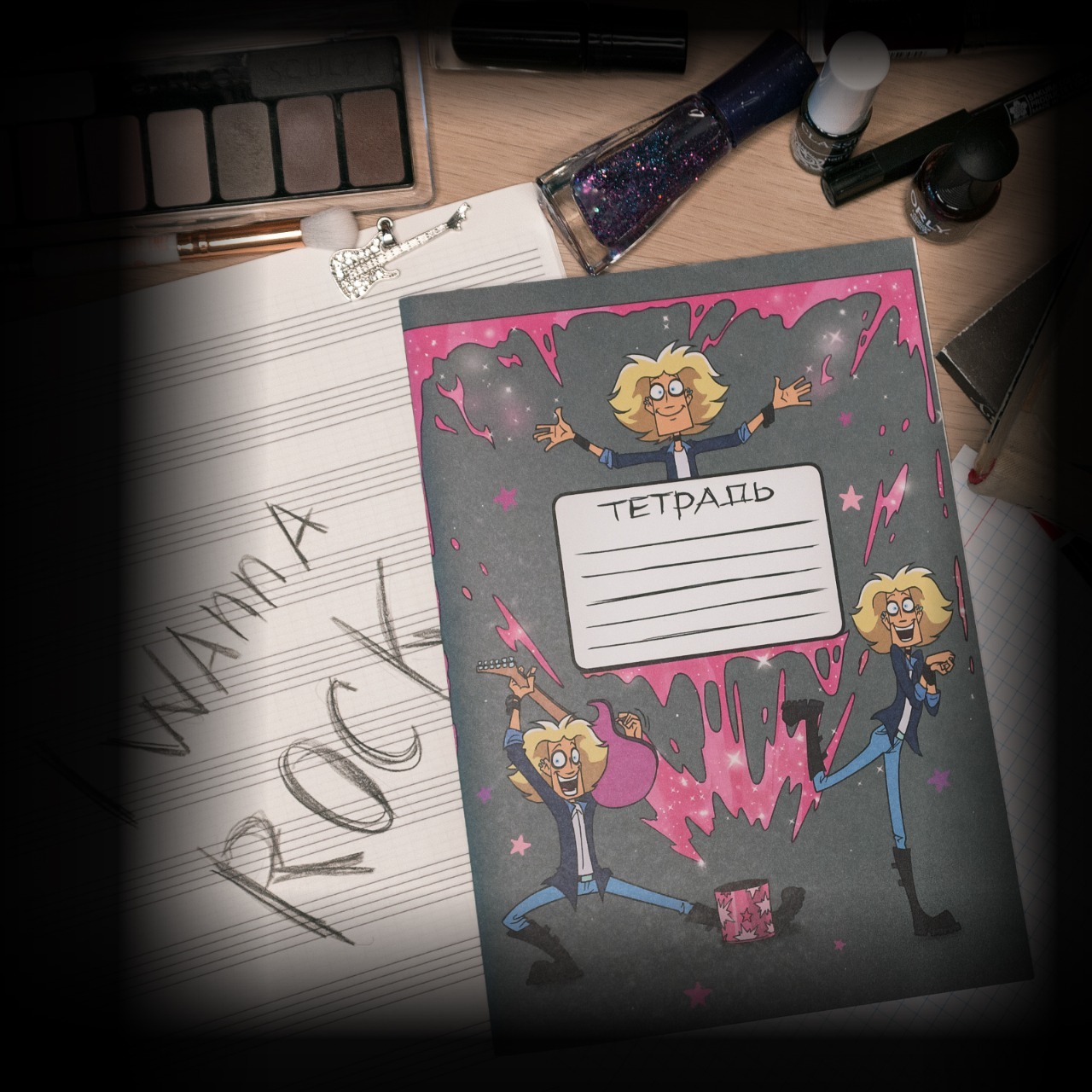 Oxford рабочая тетрадь family and friends. комикс металл фэмили на тетради. тетрадь ди метал фэмили. учебник family and friends 4. рабочая тетрадь family and friends 1.