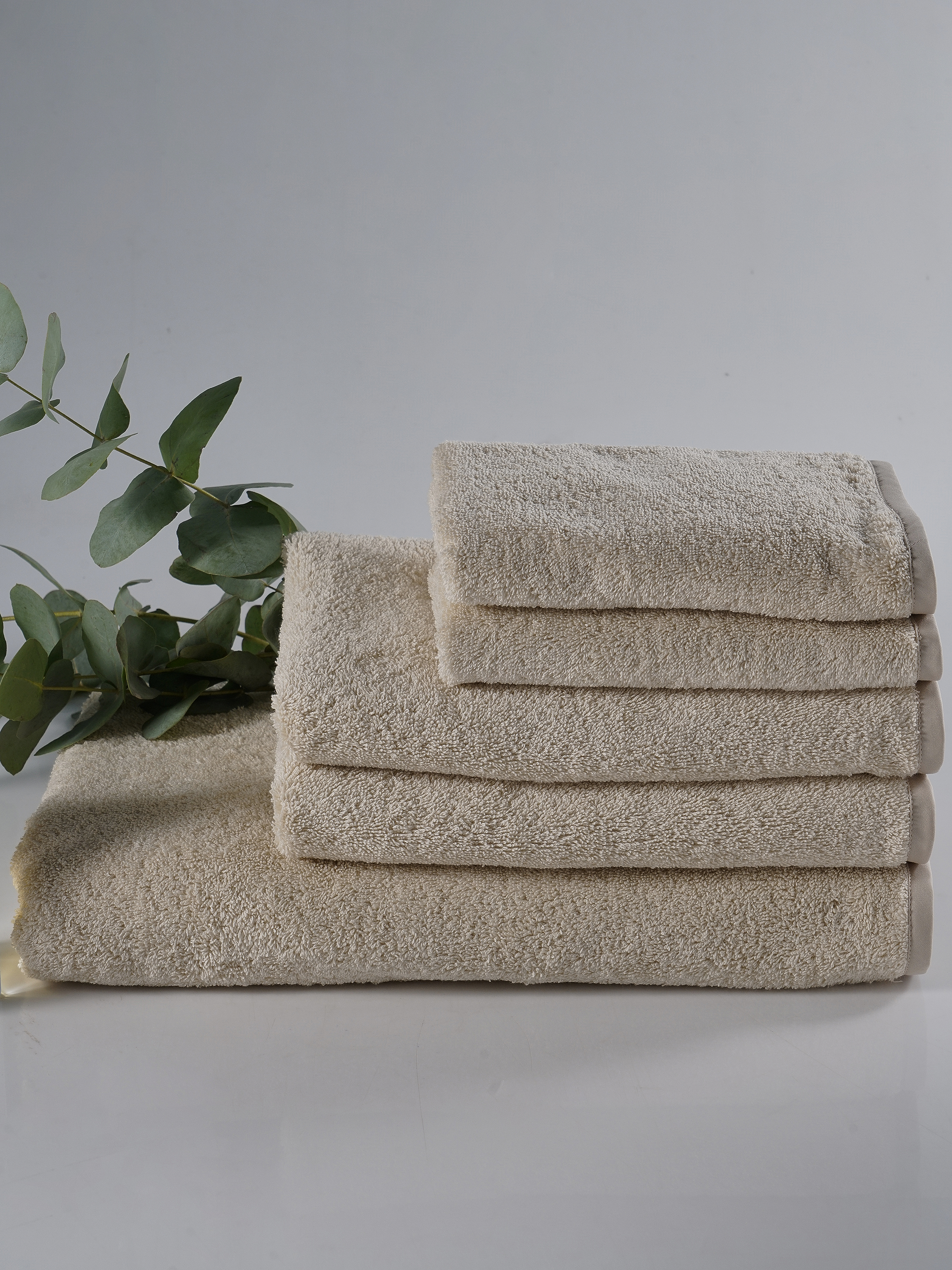 Полотенце универсальное karna бежевый. Полотенце махровое бежевый. Хлопковое полотенце. Бежевое полотенце. Бежевое полотенце.