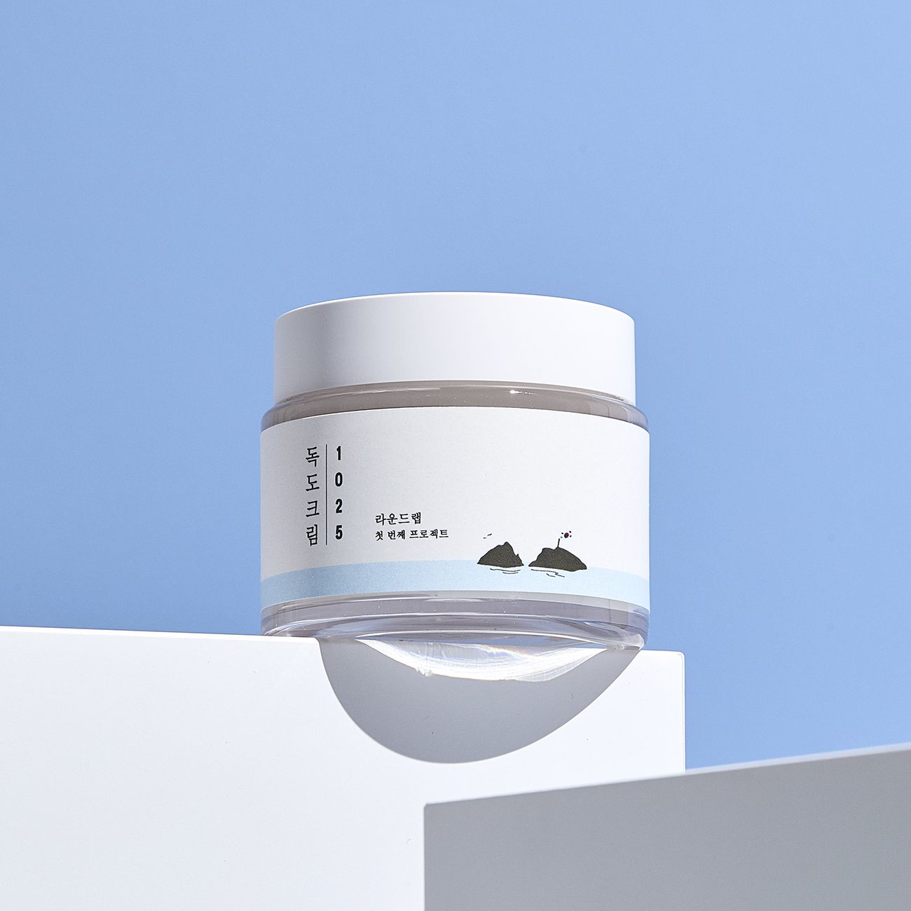 Увлажняющий лосьон для лица с морской водой round lab 1025 dokdo lotion. Round lab для какой кожи. Round lab mugwort calming serum. Round lab birch juice moisturizing. Round lab 1025 dokdo.