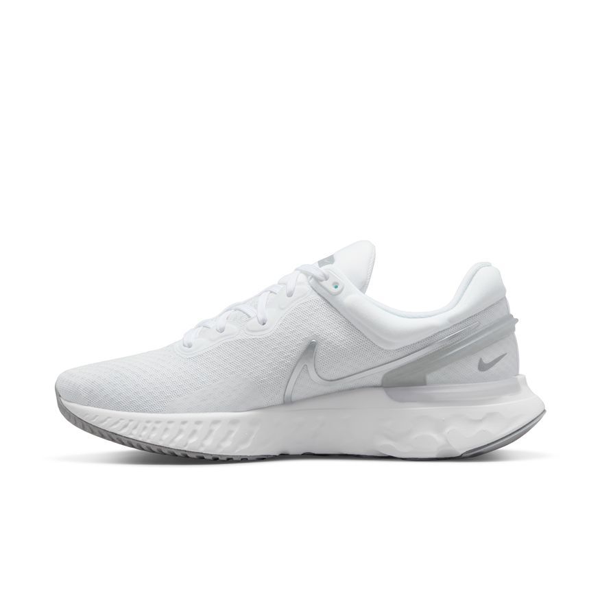 React pure. Кроссовки женские nike react miler. кроссовки nike react miler.