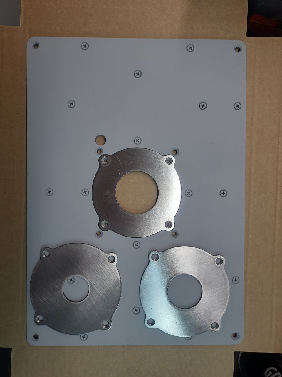 Простой лифт для фрезера Мелкая доработка фрезера makita rp 2301 fc