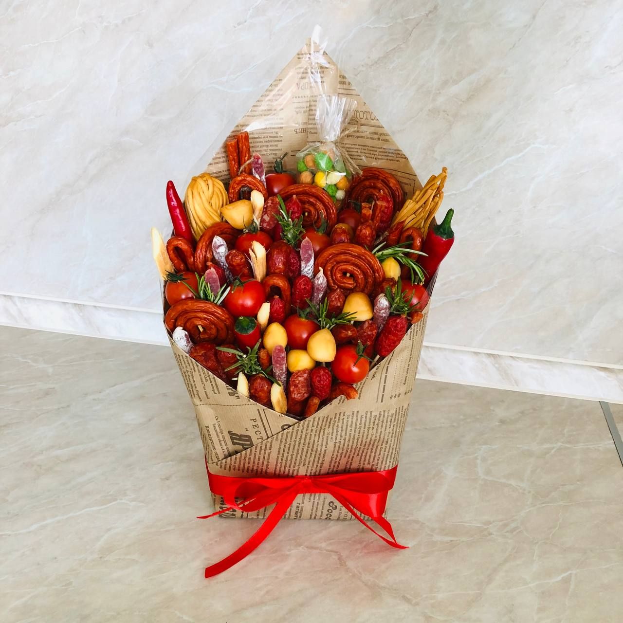 Мужской букет из колбасок