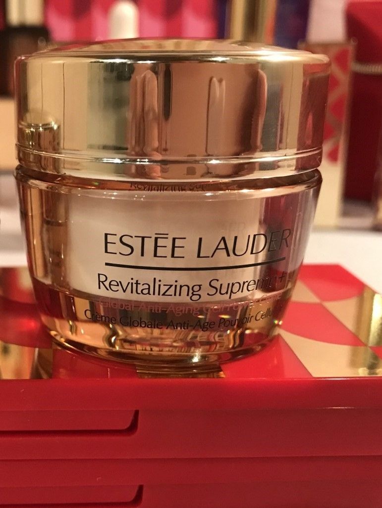 Estee Lauder Revitalizing Supreme. Маска Estee Lauder Revitalizing Supreme универсальная 25 мл. Estee Lauder Revitalizing Supreme cc Crème SPF 10.