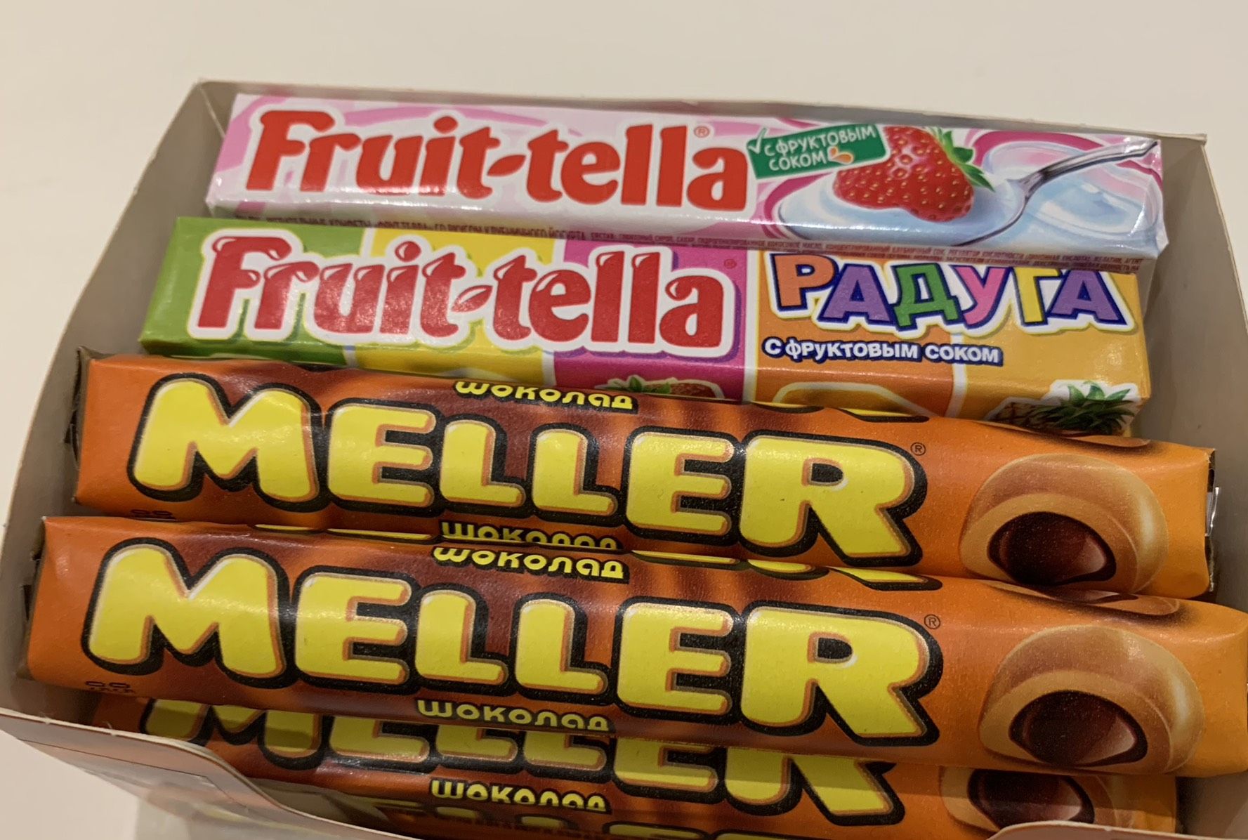 Сладости из 90 х. Fruittella. Fruittella НЛО. Н-Р конфет Fruittella-Meller карандаши 120г (св/у). Fruittella конфеты упаковка со всех сторон.