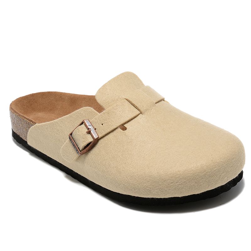 Тапки биркеншток. Birkenstock тапочки. Birkenstock тапки с мехом.