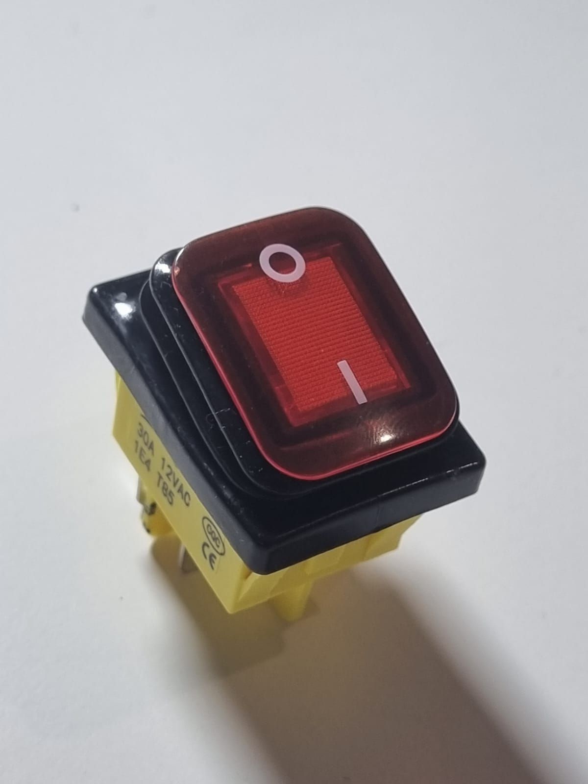 Кнопкавключениявлагозащищенная12Всподсветкой,красная