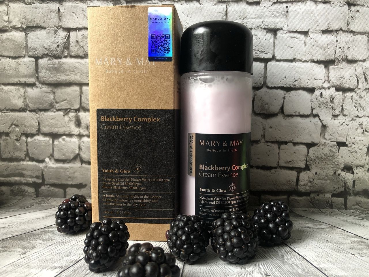 Наборы mary may. Mary&May Vegan BLACKBERRY Complex Cream Essence. Vegan BLACKBERRY Complex Cream Essence. Кремовая эссенция с экстрактом ежевики Mary&May Vegan BLACKBERRY Complex Cream Essence. Mary May Ежевичная эссенция.