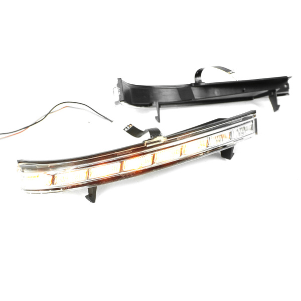 Повторители поворотов (поворотники) "LEXUS NEW" в зеркала Лада Приора ...