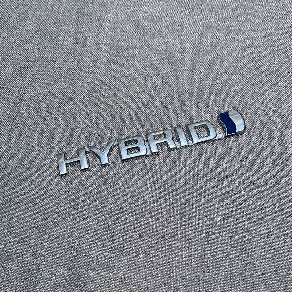 Металлическая наклейка на авто hybrid серебро шильдик - купить по ...