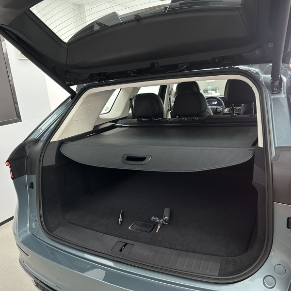 Шторка в багажник/Chery Tiggo 8 PRO MAX/багажник, затеняющий экран ...