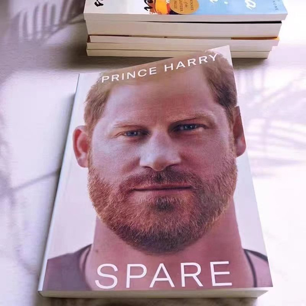 Автобиография принца Гарри, бумажная книга на английском языке - купить ...