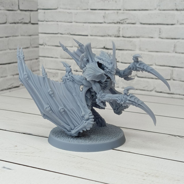 Миниатюра Warhammer 40000. Тираниды. Крылатый тиранид Прайм. 1 фигурка ...