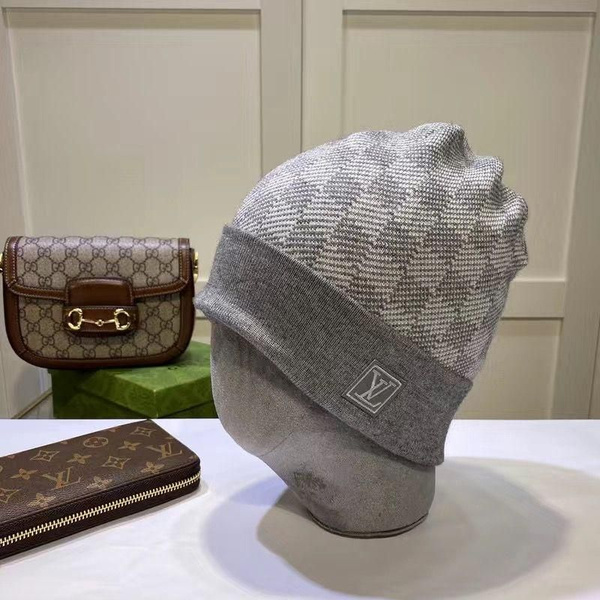 Кепка Louis Vuitton - купить с доставкой по выгодным ценам в интернет ...