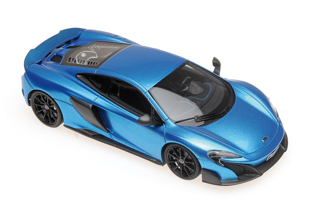 Синяя машинка. Kinsmart MCLAREN 675lt. Макларен 675лт Кинсмарт голубая. 675 MINICHAMPS. 5392wkt машина Kinsmart 