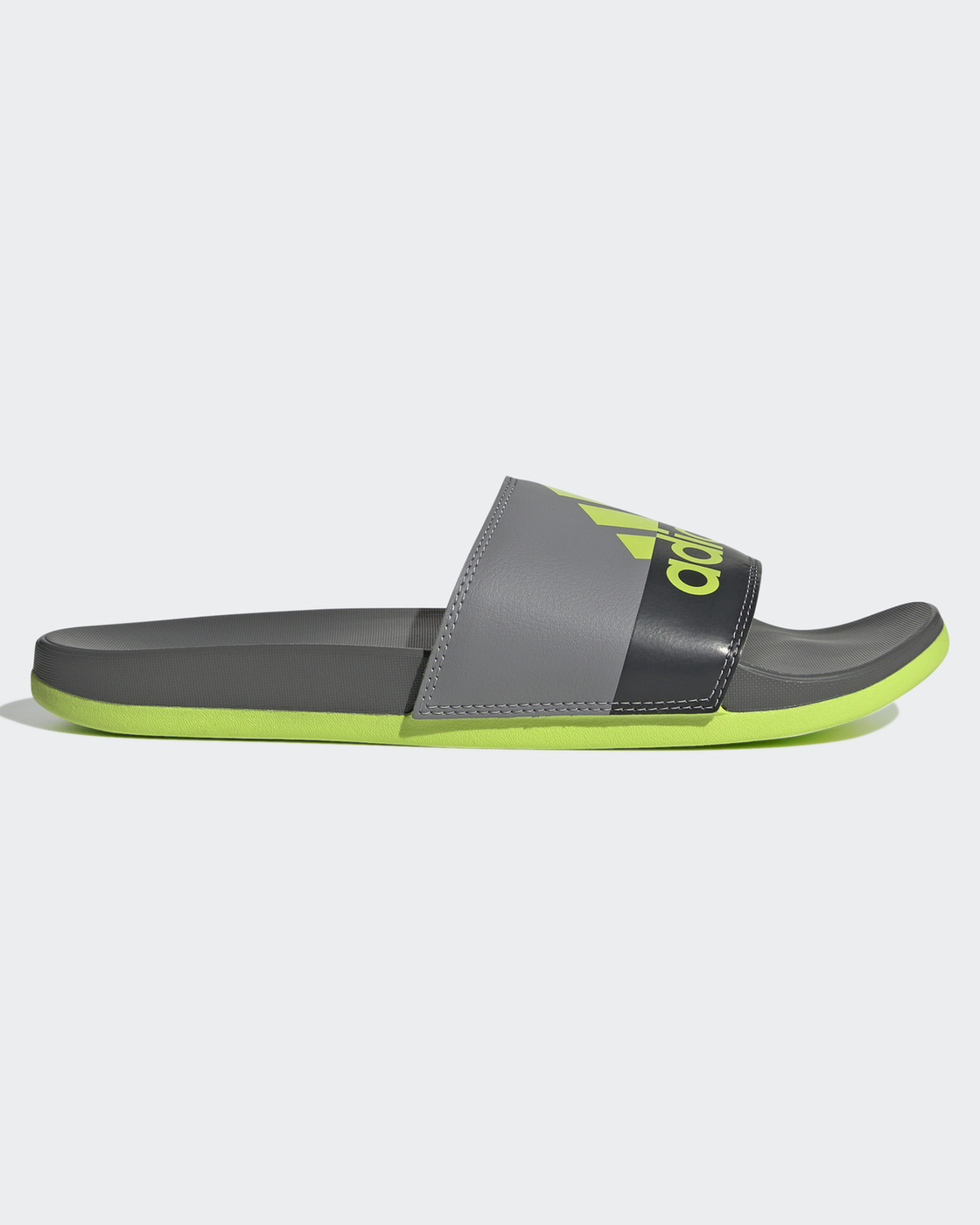 Шлепанцы adidas Adilette Comfort — купить в интернет-магазине OZON с ...