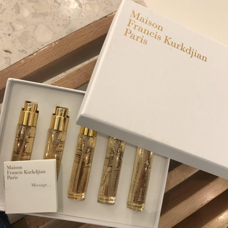 Баккара белая. Набор духов Maison Francis Kurkdjian. Духи Maison Francis Kurkdjian Baccarat rouge 540. Maison Francis Kurkdjian Paris набор 5 11ml. Francis Kurkdjian Baccarat rouge 540 11 мл.