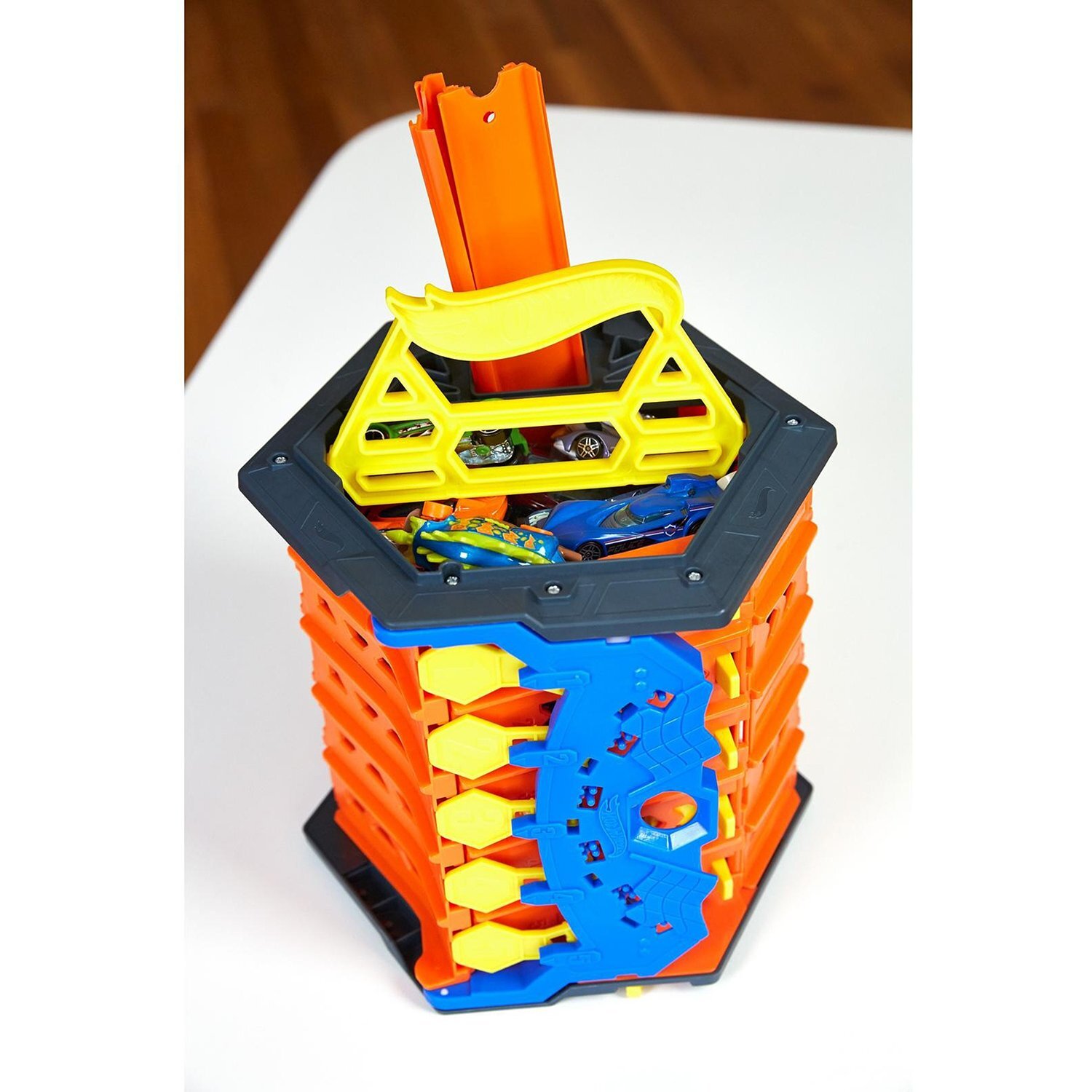 Hot wheels gyx11. Hot wheels roll out raceway. Hot wheels экшн портативный автотрек gyx11. Hot wheels экшн портативный автотрек gyx11. Hot wheels gyx11.