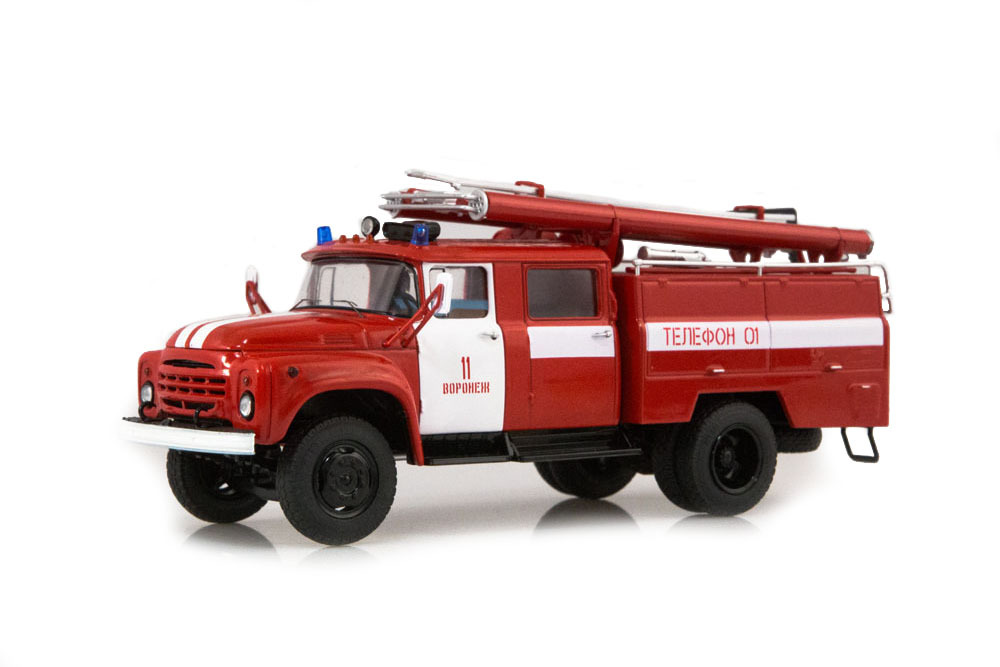 Ац зил 130. ЗИЛ 130 пожарный 1 43. Масштабная модель пожарной машины ЗИЛ 130 ац40. ЗИЛ 130 АЦ-40. Пожарный ЗИЛ 130 АЦ 40.