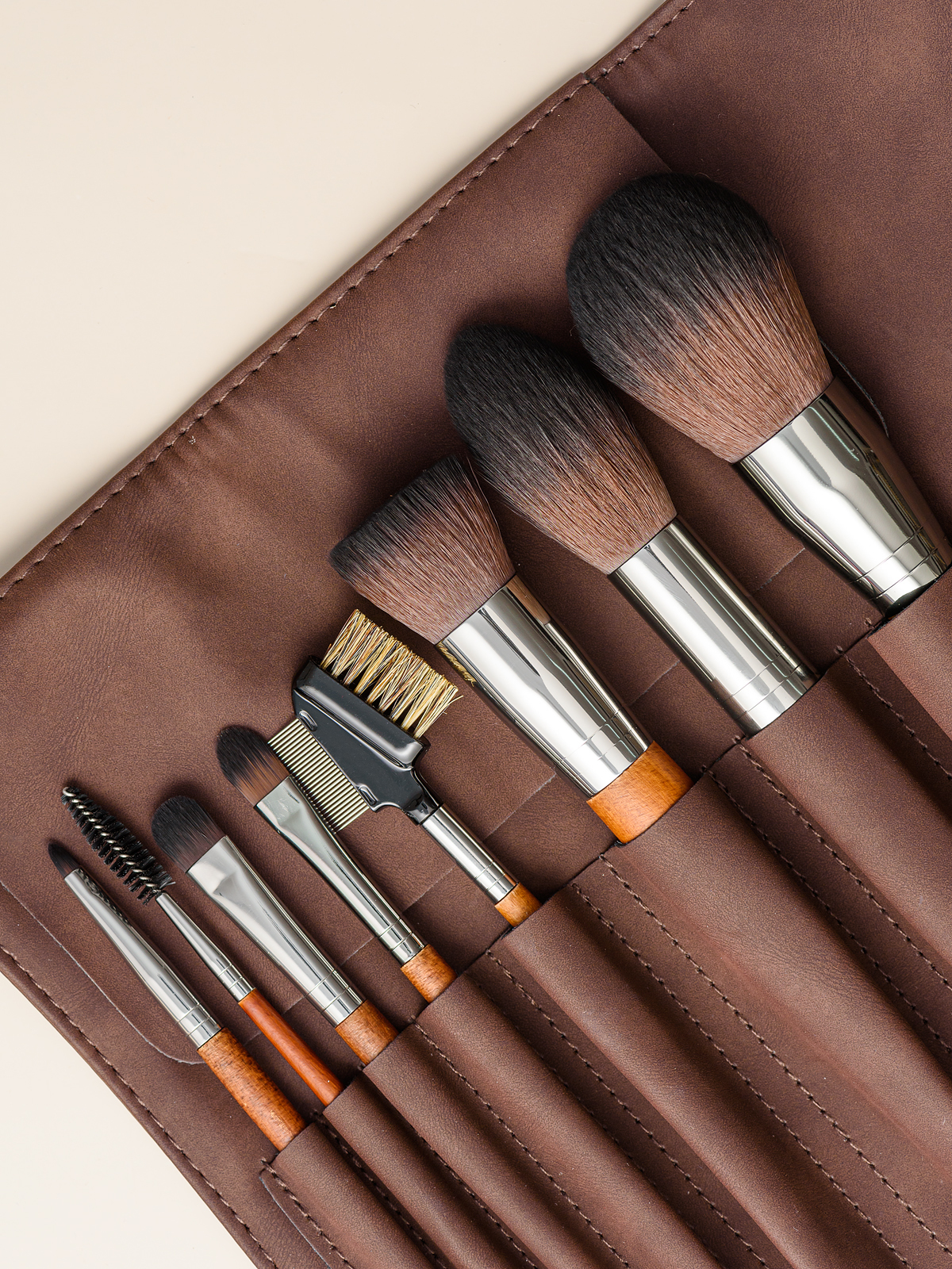 набор кистей малевичъ тициан в пенале бежевый 12 шт длинная ручка. Zoeva 131 кисть. набор кистей zoeva 10. набор кистей zoeva 8шт. набор кистей zoeva.