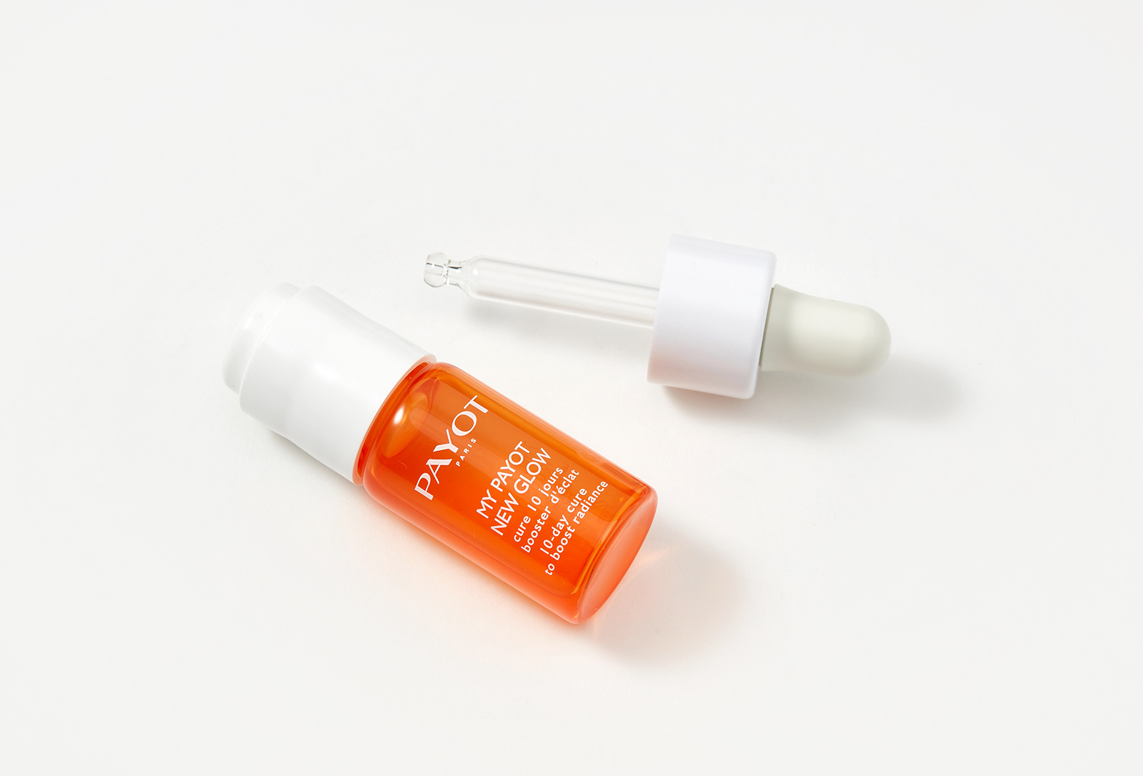 Пудра для лица компактная `lovely` golden glow new edition тон 3. Пайо концентрат для сияния кожи. Revolution illuminate and glow. Payot new glow с витамином с. New glow.