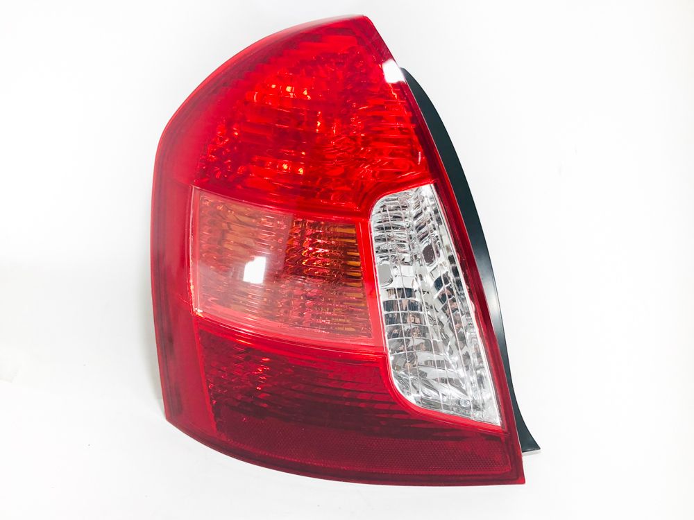 26555547r фонарь задний. фонарь в крыло задний правый на rav4. киа сид 2013 универсал фонарь задний правый. задний левый фонарь сузуки витара 2020. тойота королла 120 фонарь задний левый.