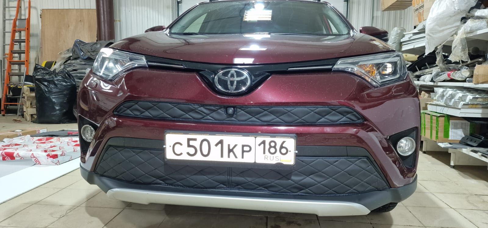 Утеплитель радиатора и бампера для Toyota RAV 4 XA40 Тойота РАВ4 (2015-2019) С Камерой