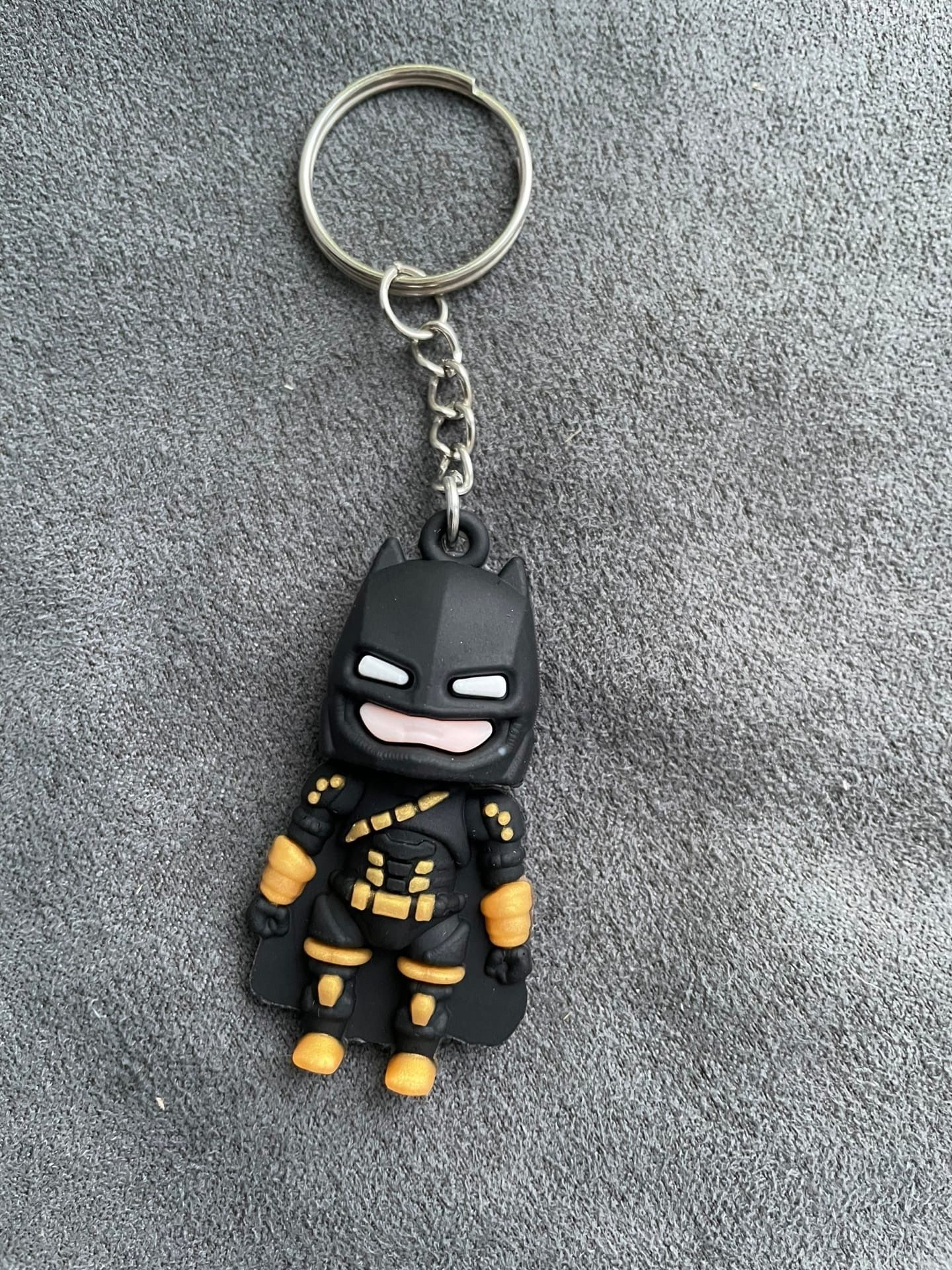 ключница бэтмен. брелки на ключи бэтмен. брелок для ключей бэтмен. брелок для ключей бэтмен. брелок для ключей бэтмен.