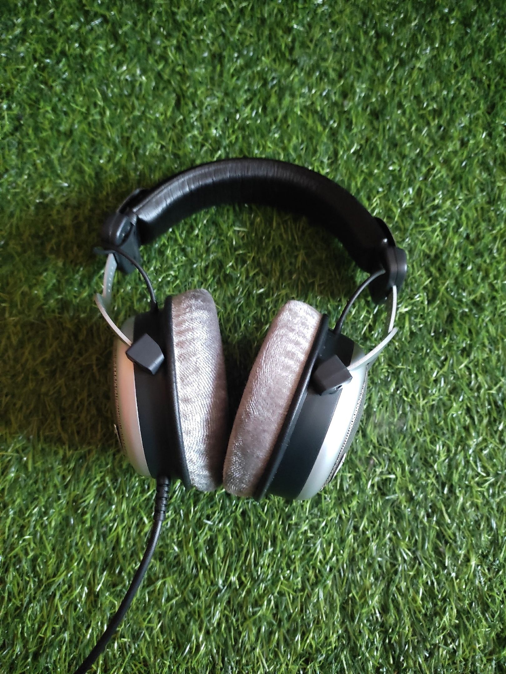 Beyerdynamic dt 240. Наушники beyerdynamic dt 250.