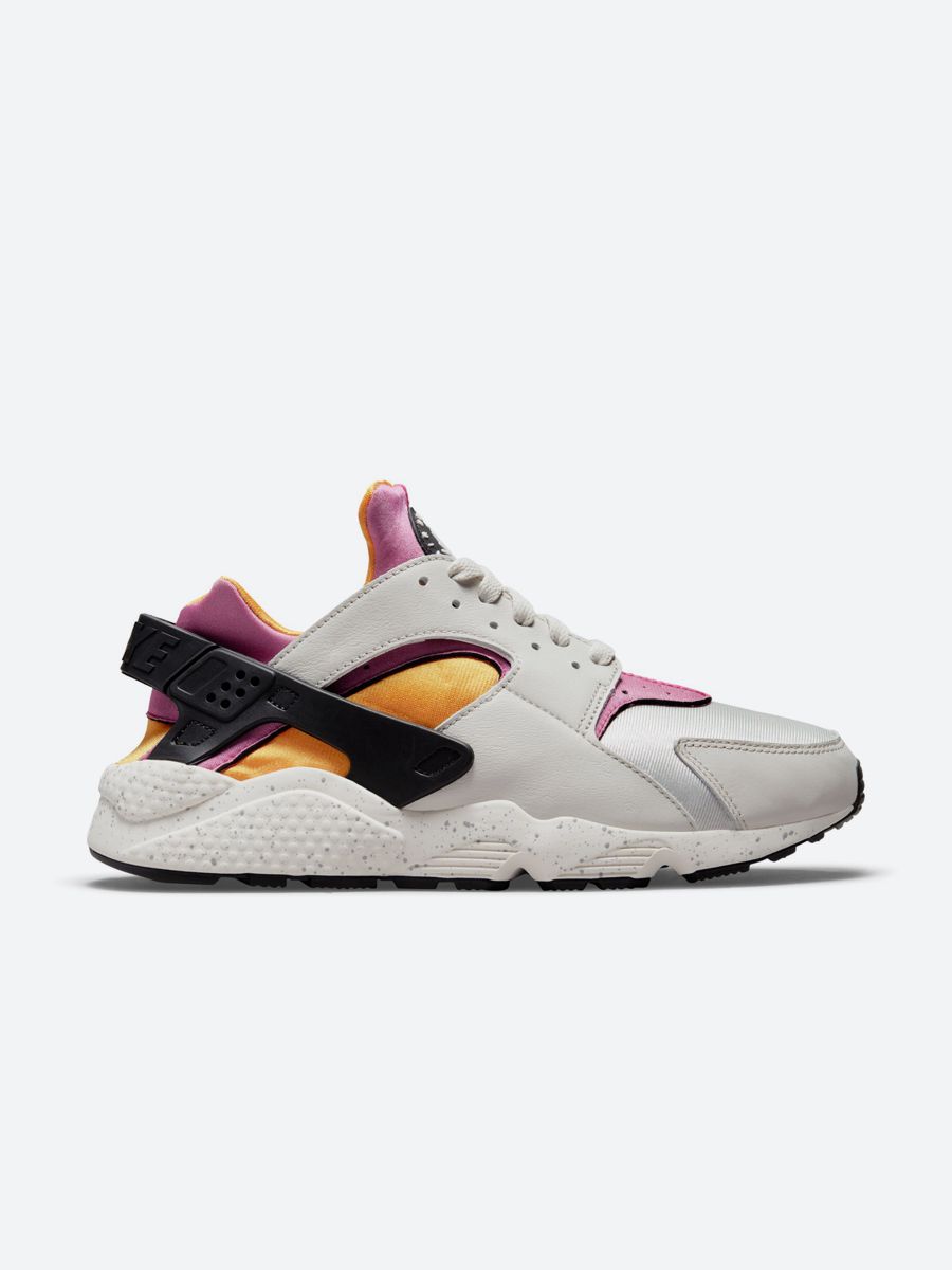 Nike air huarache purple white best sale