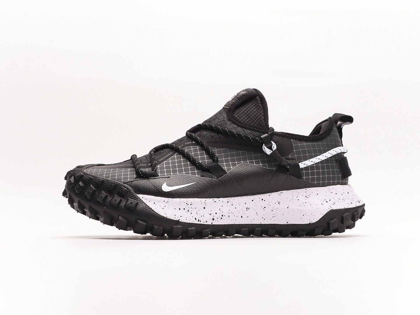 Nike acg mountain fly low se