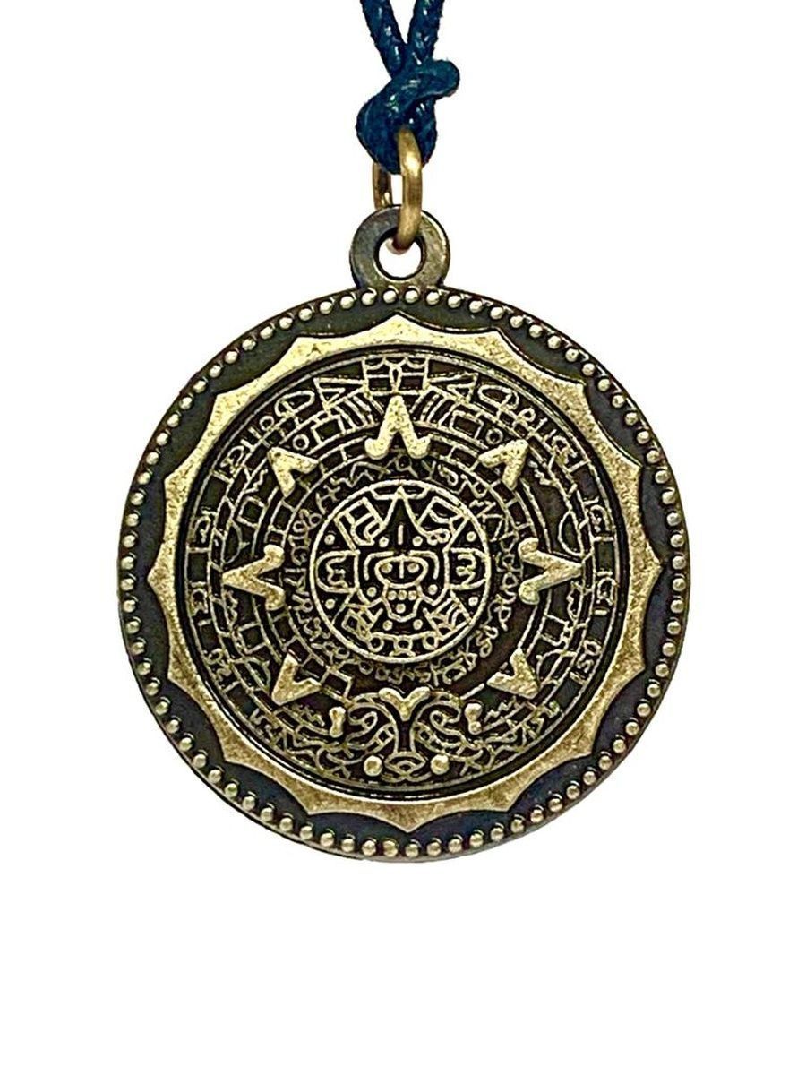 Древний римский амулет для здоровья: ритуал с лабиринтом и латинскими заклинаниями