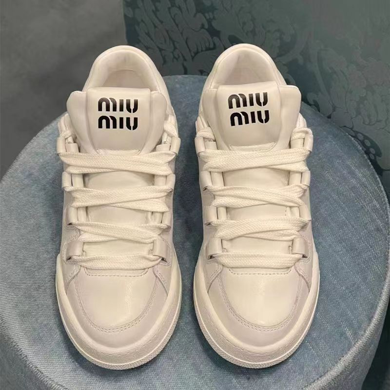 Кроссовки miu miu x new. Miu miu x new balance. Кроссовки miu miu x new. Miu miu кроссовки женские нью бэланс. New balance x miu miu 574.
