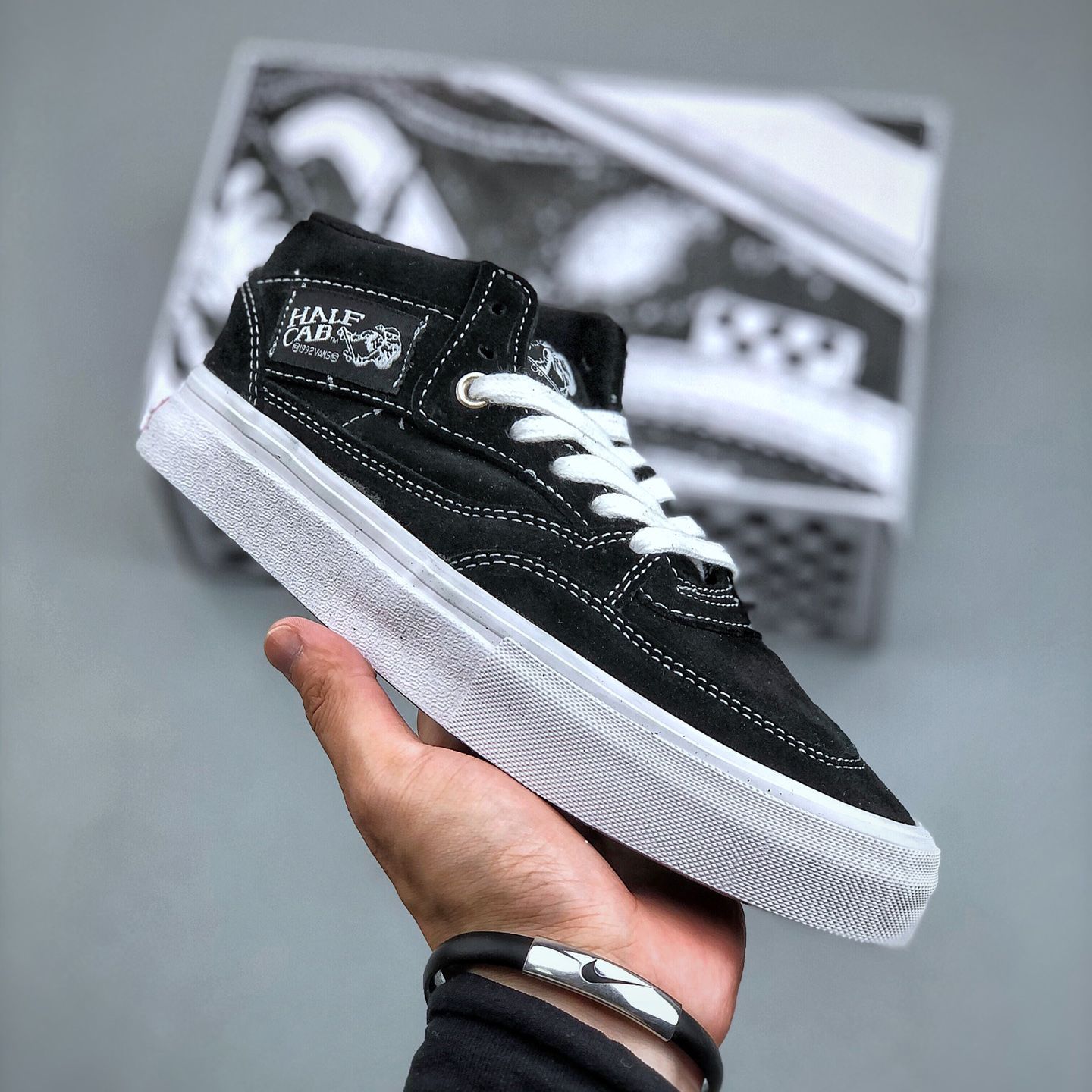 Vans half clearance cab