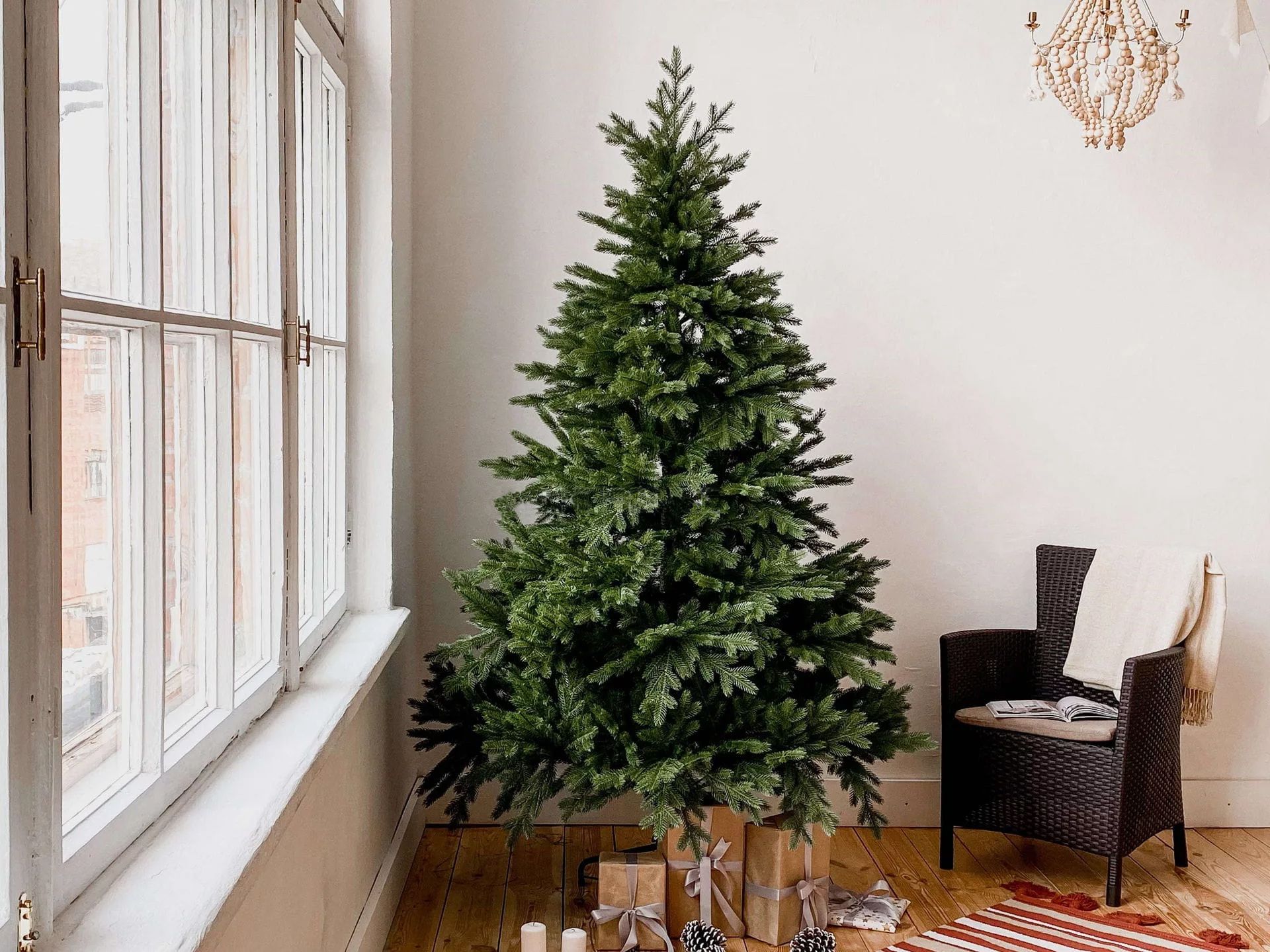 Подробные характеристики, особенности и описание товара: Елка новогодняя ис...