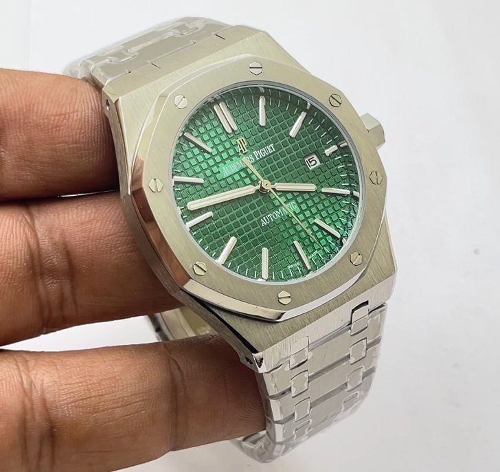 Audemars piguet royal oak automatico best sale