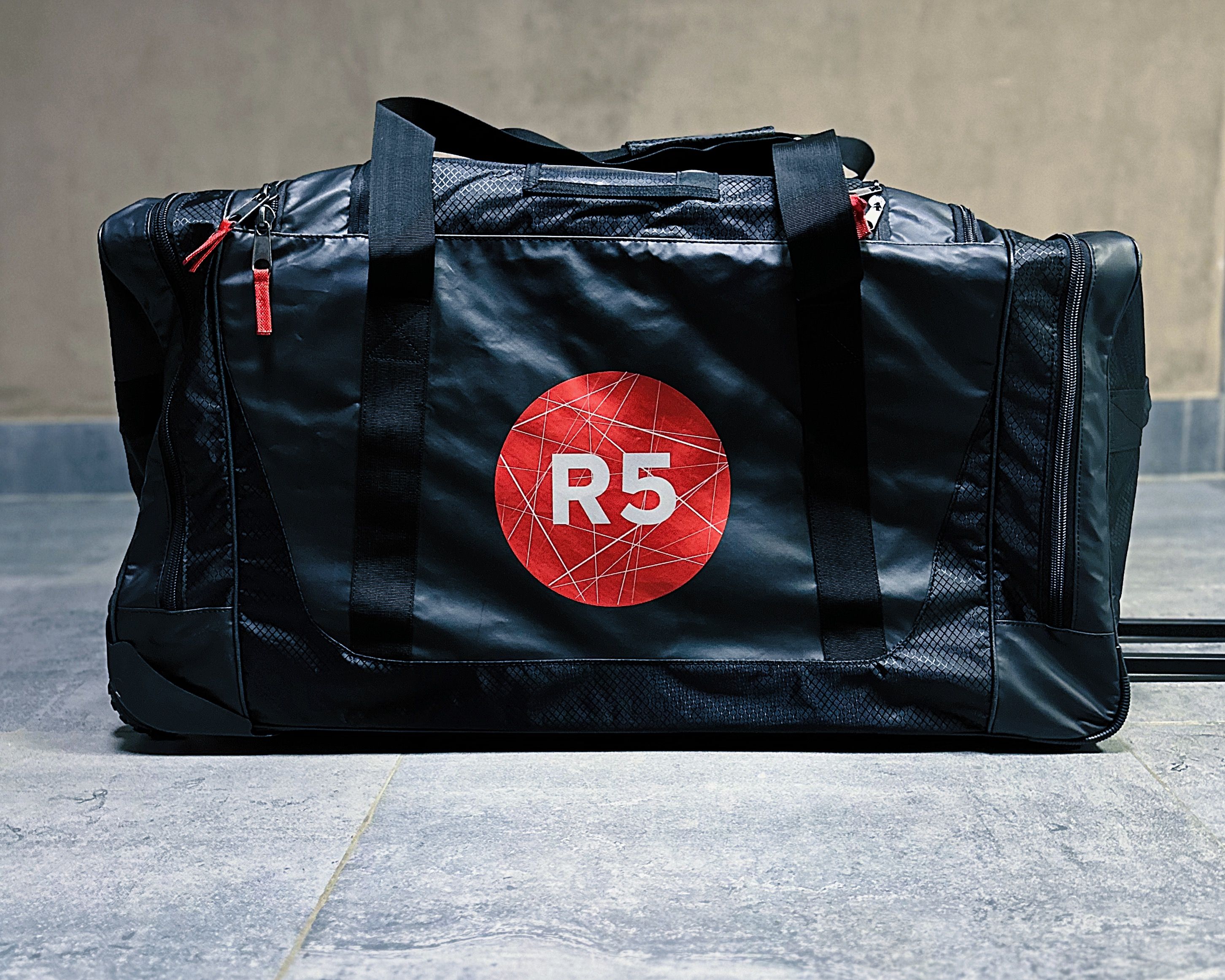 Баул на колесах R5 WHEELED BAG SR