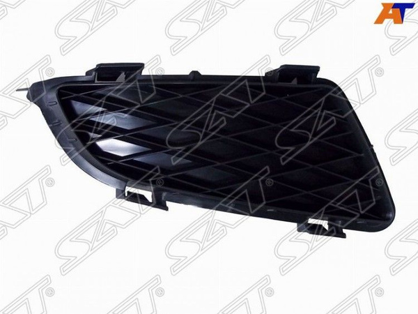 Заглушка бампера Mazda 6 02-05 / Atenza 02-05 (Спереди/ Справа)