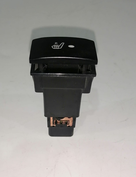 Кнопка обогрева сидений Geely MK Cross 1.5 16V 5MT хетчбэк 1017000304 ...