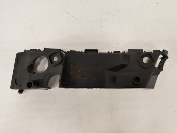 Кронштейн бампера переднего правый для Bonus 3 (A19) 1.6 16V 5MT седан ...