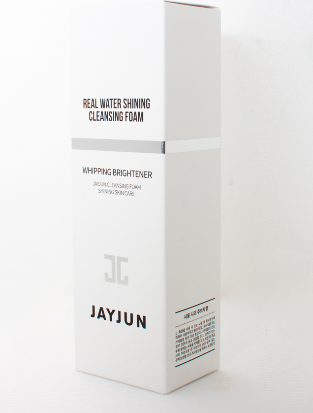 фото JAYJUN Real Water Shining Cleansing Foam Пена для умывания с витаминными микрокапсулами Jay jun