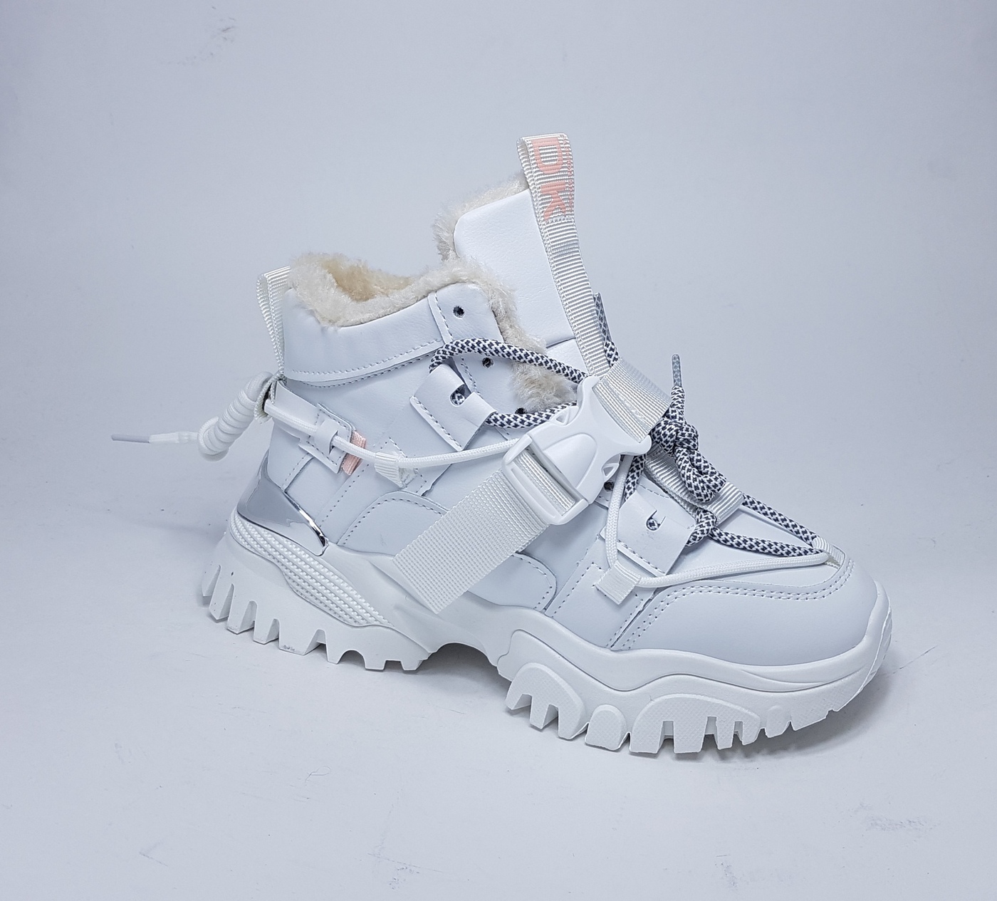 Кроссовки Stronger — купить в интернет-магазине OZON с быстрой доставкой