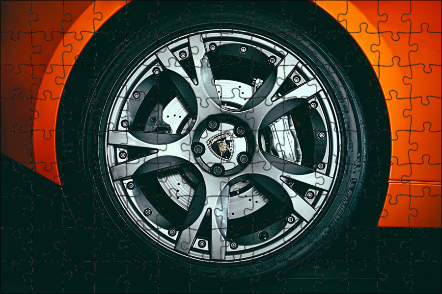 Какие диски колес лучше. Фирмы колес. Ламборгини на штампованных дисках. Lamborghini jant. Автомобиль Shini i diski.
