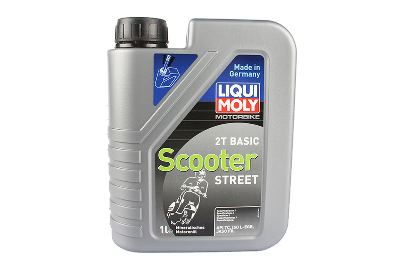 Liqui moly 2 takt. Масло 2 тактное Ликви моли. Liqui Moly масло. Масло для двухтактных моторов Ликви моли.