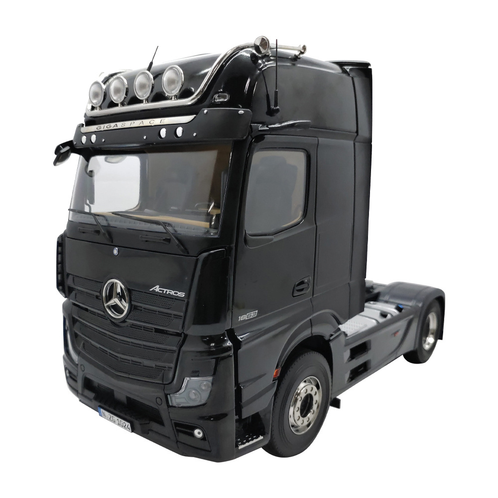 Грузовики Мерседес Actros 1863 LS 4