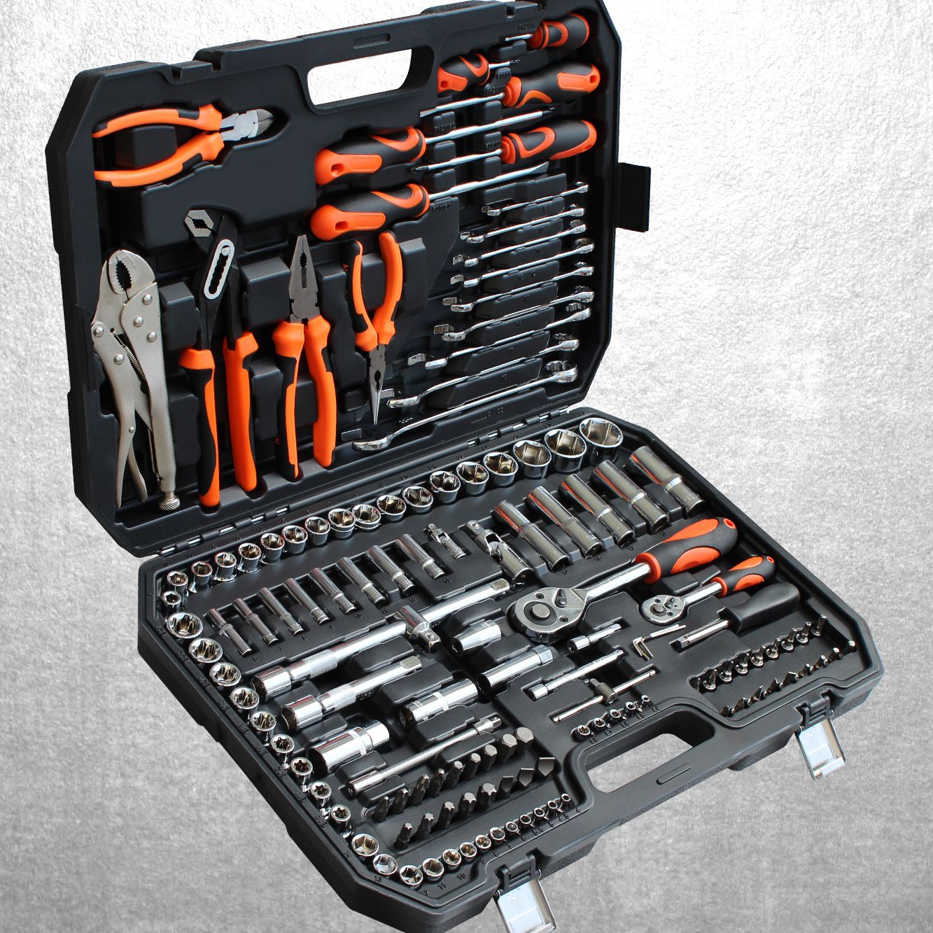 Сата набор инструментов 131 предметов. Набор инструмента арсенал 131 предмет. 131 предмет набор. ). Набор инструментов гигант 131.